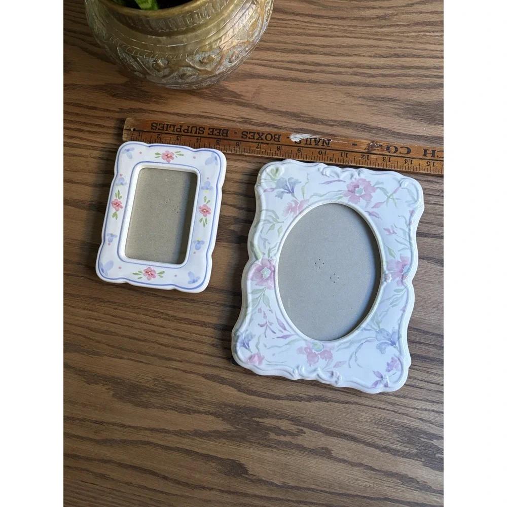 Unbranded vintage photo